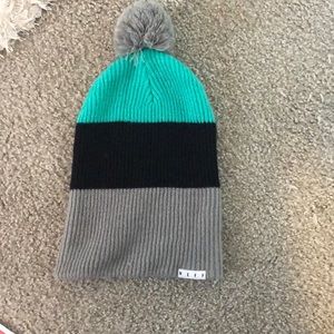 Women’s neff hat